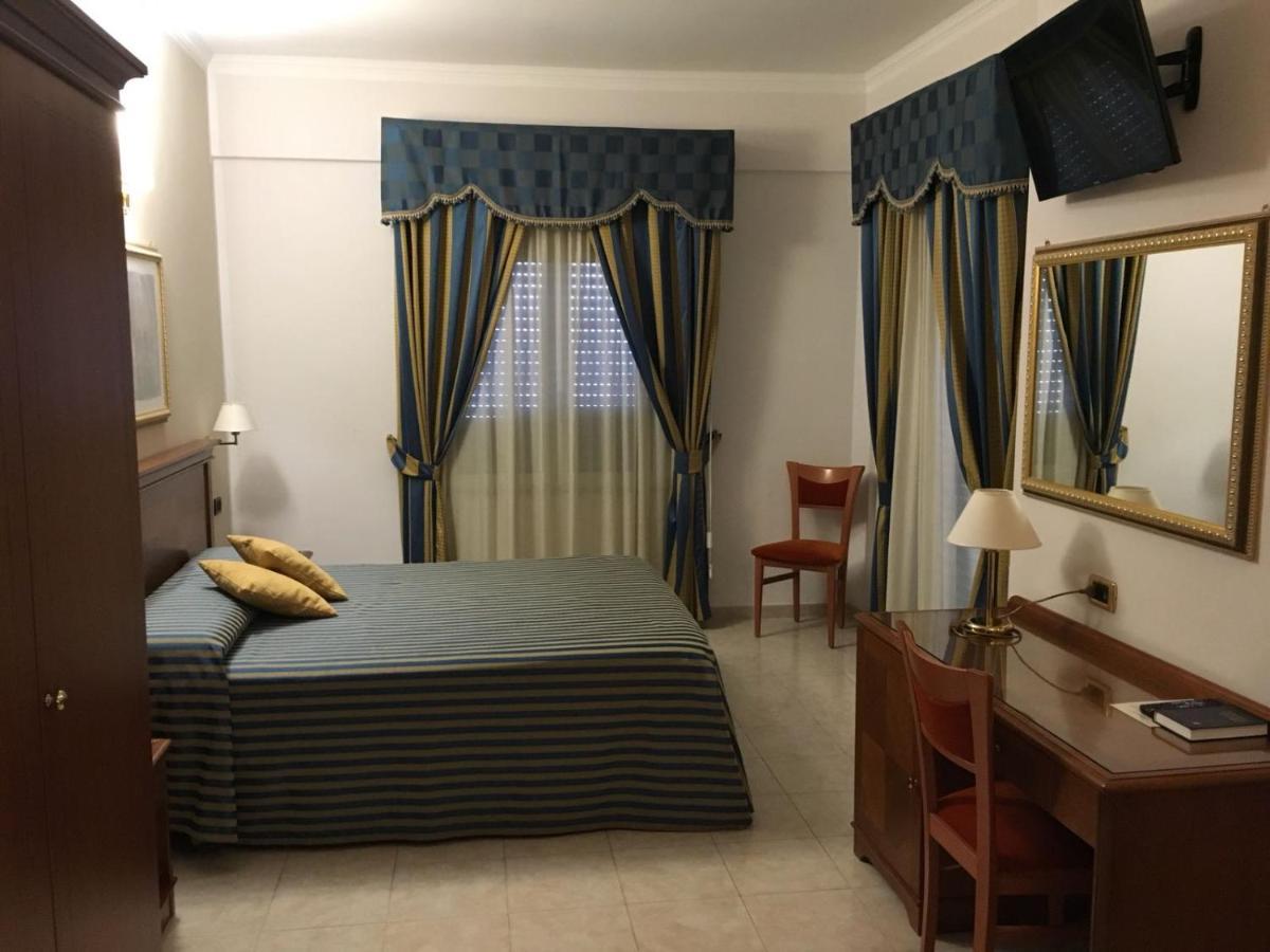 Hotel Niagara Catanzaro Zewnętrze zdjęcie