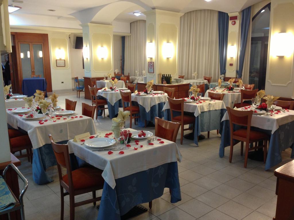Hotel Niagara Catanzaro Zewnętrze zdjęcie